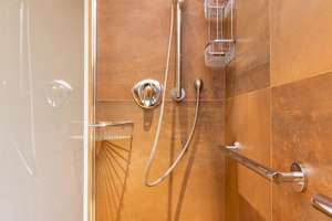 Wohnen mit tollem Moselblick-Attraktive Penthousewohnung mit eigenem Aufzugsausgang an der Mosel

 – Die vollständige Adresse der Immobilie erhältst du vom Anbieter., 54294 West/Pallien, Trier – Vorschaubild 17