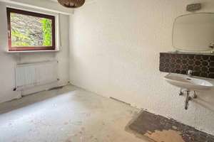 Villa mit Charakter und Perspektive – Wohnen & Arbeiten am Schlossgarten – Die vollständige Adresse der Immobilie erhältst du vom Anbieter., 91220 Schnaittach – Vorschaubild 19