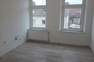 Helle 3-Zimmer-Wohnung ( 70 m²) mit hohen Decken und großen Fenstern in ruhiger Lage – Die vollständige Adresse der Immobilie erhältst du vom Anbieter., 47137 Untermeiderich, Duisburg – Vorschaubild 20