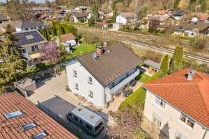 Einzigartiges modernisiertes Einfamilienhaus mit Effizientem Heizsystem – Rosenheim (Kreis) – Vorschaubild 5
