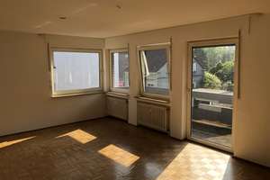 Renovierte 4-Zimmer-Wohnung mit Balkon in Bottrop – Ortbergstr. 1, 46236 Stadtmitte, Bottrop – Vorschaubild 2