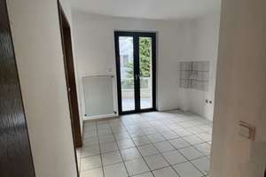 Zentral gelegene 3- Zimmerwohnung mit Balkon – Feldstr. 43, 44141 Westfalendamm, Dortmund – Vorschaubild 4