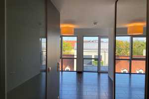 Schickes Appartment mit Fernblick auf die Frauenkirche + Balkon + TG – Schillerstraße 41, 80336 München – Vorschaubild 1