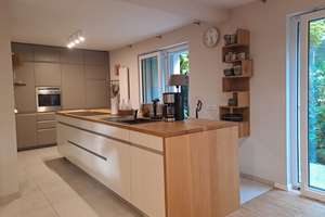 Stuttgart-Uhlbach, 4-Zimmer-Wohnung mit großem Garten – Die vollständige Adresse der Immobilie erhältst du vom Anbieter., 70329 Uhlbach, Stuttgart – Vorschaubild 1