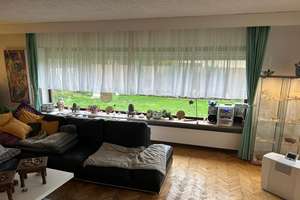 HAUS MIT VIEL FREIRAUM FÜR IDEEN! IHR SPRUNG IN EIN NEUES WOHNGEFÜHL! – Die vollständige Adresse der Immobilie erhältst du vom Anbieter., 89335 Ichenhausen – Vorschaubild 2