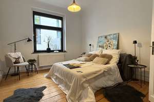 KAPITALANLAGE IN DER ALTSTADT 2 MINUTEN ZUM RHEIN *  2 Zimmer * hohe Decken