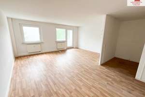 3-Raum-Wohnung mit verglastem Balkon im Barbara-Uthmann-Ring - Annaberg-Buchholz!