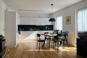 Wiesbaden: Neuwertige Vierzimmerwohnung mit Balkon, EBK und Tiefgarage im Rheingauviertel – Die vollständige Adresse der Immobilie erhältst du vom Anbieter., 65197 Rheingauviertel / Hollerborn, Wiesbaden – Vorschaubild 3