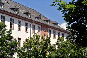 Für Studenten: WG- Zimmer in einer 2er bis 4er WG im Zentrum Marburg zu vermieten – Frankfurter Str. 8-10, 35037 Marburg, Marburg – Vorschaubild 3