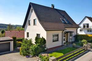 Freistehendes EFH in Mühlhausen mit großem Garten, Garagen und weiterem Baupotenzial – Die vollständige Adresse der Immobilie erhältst du vom Anbieter., 75233 Tiefenbronn – Vorschaubild 12