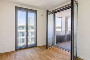 Großzügige 3-Zimmer-Neubauwohnung mit Terrasse und eleganter Rundung der Außenwand in Charlottenburg – Weimarer Straße 1, 10625 Charlottenburg, Berlin – Vorschaubild 5