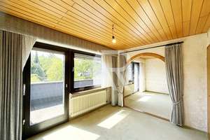 Elegante Stadtvilla in Jülich überzeugt mit ruhiger Lage, sonnigem Grundstück, Galerie und eigenem P – Die vollständige Adresse der Immobilie erhältst du vom Anbieter., 52428 Jülich – Vorschaubild 8
