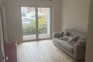 Möblierte 2-Zimmer Wohnung mit großem Balkon im 1. OG in Düsseldorf Pempelfort  – Annastraße 49, 40477 Pempelfort, Düsseldorf – Vorschaubild 3