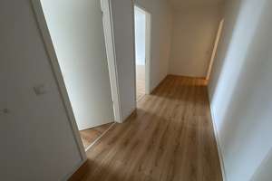 Moderner Grundriss mit geräumiger Wohnküche und Balkon – Vorwerker Str. 109, 23554 Sankt Lorenz Nord, Lübeck – Vorschaubild 2