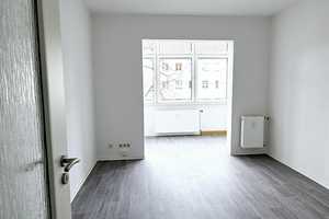 ab April einzugsbereit – Pettenkoferstr. 13, 39124 Magdeburg – Vorschaubild 1