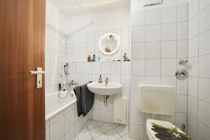 Krefeld-Linn: Hübsches Apartment mit verglastem Balkon – Hafenstr. 18a, 47809 Linn, Krefeld – Vorschaubild 5