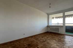 Helle 4-Zimmer-Wohnung mit Panoramablick und großem Balkon direkt am Wöhrder See in Nürnberg – Norikerstraße 19, 90402 Nürnberg – Vorschaubild 6