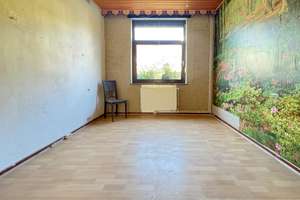 Findorff / Sanierungsbedürftiges Reihenmittelhaus in gefragter Lage – Die vollständige Adresse der Immobilie erhältst du vom Anbieter., 28215 Regensburger Straße, Bremen – Vorschaubild 6