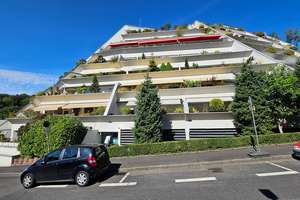 Ein 3-Zimmer-Logenplatz an der Sonne! 
Komfortwohnung mit Pool- & Saunanutzung in Bergisch Gladbach – Die vollständige Adresse der Immobilie erhältst du vom Anbieter., 51465 Stadtmitte, Bergisch Gladbach – Vorschaubild 1