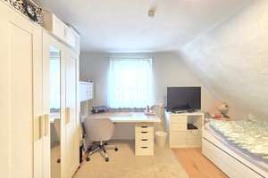 *Reserviert* Familienfreundliche Doppelhaushälfte mit 1 PKW-Garage in der Villinger Südstadt – Die vollständige Adresse der Immobilie erhältst du vom Anbieter., 78050 Villingen, Villingen-Schwenningen – Vorschaubild 9