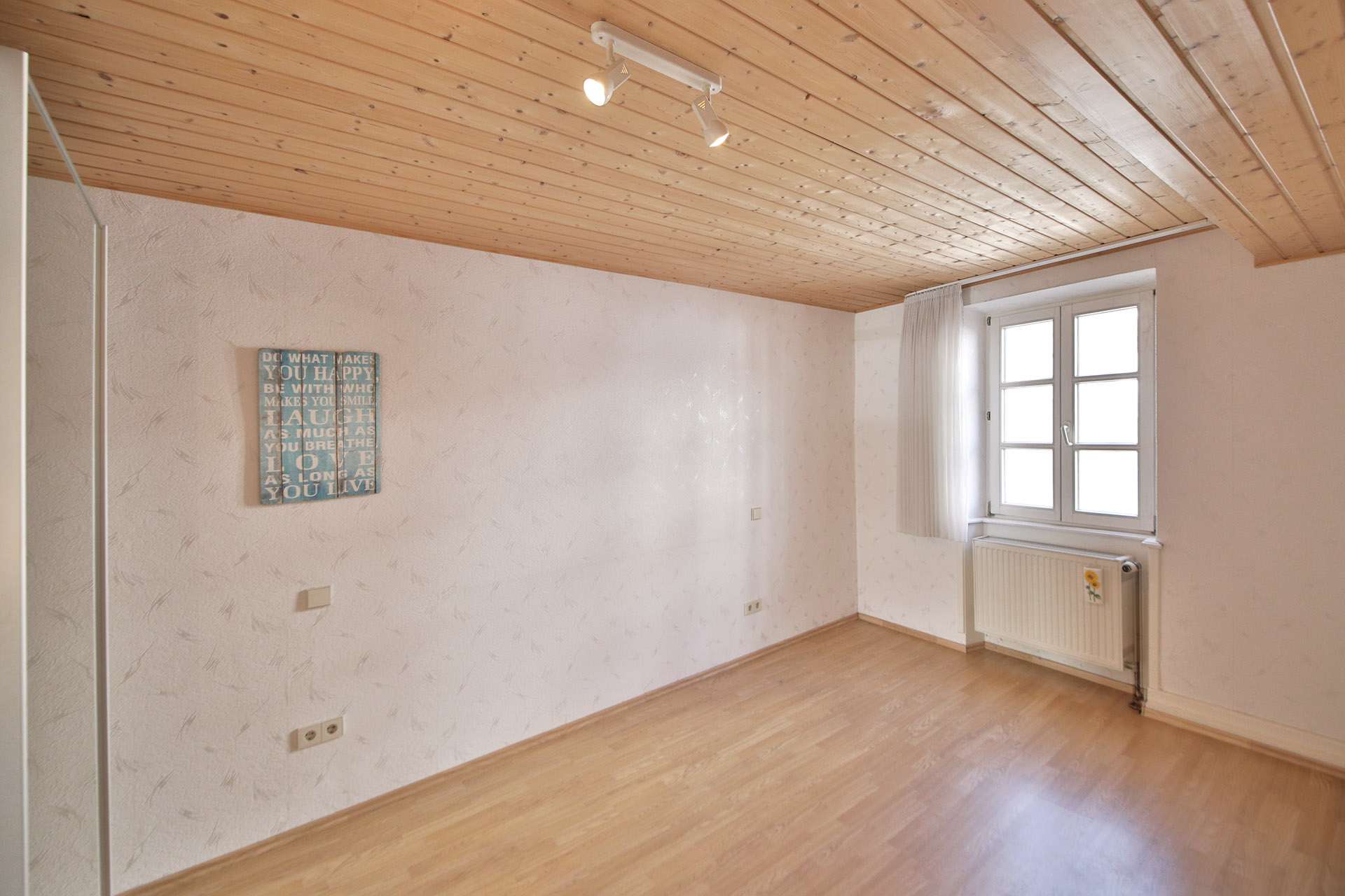 Immobilie in Insheim - Traditionelles spätbarockes Fachwerkhaus unter Denkmalschutz – flexibel für Ihr Leben - Bild 3