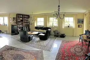 Mehrfamilienhaus in exzellenter Lage – Diverse Nutzungsmöglichkeiten! – Aschaffenburg – Vorschaubild 7