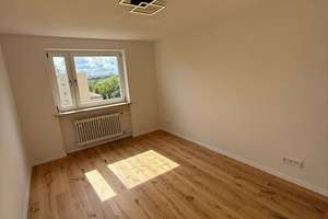 Frisch saniertes Wohnjuwel mit Alpenblick | 4 Zimmer | Süd-Loggia | 8. OG mit Aufzug – Eduard-Spranger-Straße 24, 80935 Lerchenau-Ost, München – Vorschaubild 25
