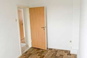 Hafen: Helle 3-Zimmer-Wohnung im 3. OG in Osnabrück – Natruper Straße 214, 49090 Hafen, Osnabrück – Vorschaubild 7