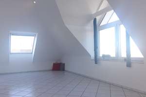 Über den Dächern Remscheids … 2-Zimmer-Wohnung mit Einbauküche – Peterstraße 26, 42853 Nordstadt, Remscheid – Vorschaubild 7