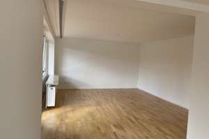 Schöne  3 Zimmerwohnung mit 2 Balkone in Düsseldorf Grafenberg – Brandenburgstraße 20, 40629 Grafenberg, Düsseldorf – Vorschaubild 24