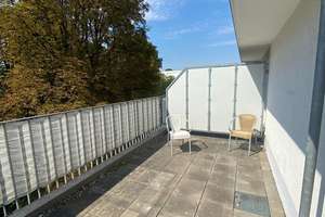 Studentische 1-Zimmerwohnung mit Balkon + Teilmöbliert – Galgenbergstraße 12, 93053 Galgenberg, Regensburg – Vorschaubild 11