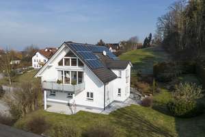 Großzügiges und idyllisches Wohnen in perfekter Lage in der Metropolregion München! Gegen Gebot – Die vollständige Adresse der Immobilie erhältst du vom Anbieter., 84174 Eching – Vorschaubild 2