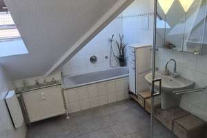 Helle, moderne 3,5-Zimmer-Maisonette-Wohnung mit Balkon in Gelsenkirchen – Theodor-Otte-Straße 52, 45897 Beckhausen, Gelsenkirchen – Vorschaubild 2