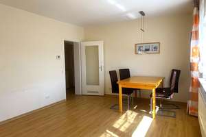 Gepflegte 3-Zimmer-Wohnung in zentraler Lage von Gießen – Die vollständige Adresse der Immobilie erhältst du vom Anbieter., 35390 Innenstadt, Gießen – Vorschaubild 4
