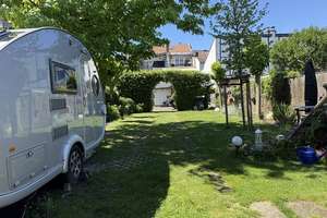 Innenstadtoase: Stadthaus mit Terrassen; schönem Garten; Büroeinheit; PKW-Stellplätzen, PV-Anlagen – Die vollständige Adresse der Immobilie erhältst du vom Anbieter., 53173 Alt-Godesberg, Bonn – Vorschaubild 2