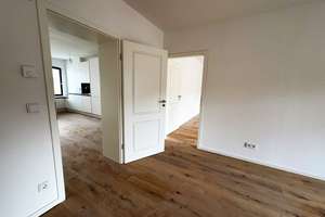 Energetisch sanierter Altbau in ruhiger Innenstadtlage – Jahnstrasse xx, 65185 Mitte, Wiesbaden – Vorschaubild 9