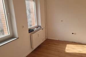 Wohnen mit Charakter: 2-Zimmer-Wohnung in Duisburg-Mittelmeiderich – Augustastraße 8, 47137 Mittelmeiderich, Duisburg – Vorschaubild 12