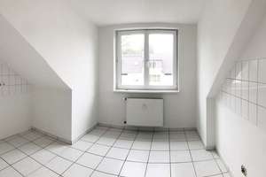 Investition oder Eigenheim: Lichtdurchflutete 4-Zimmer-DG-Wohnung in Bestlage – Westerbergstr. 60b, 44892 Langendreer, Bochum – Vorschaubild 16
