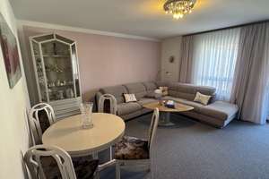 Geräumige 3-Zimmer Wohnung in Augsburg mit Balkon & 2 TG-Stellplätzen – Die vollständige Adresse der Immobilie erhältst du vom Anbieter., 86159 Universitätsviertel, Augsburg – Vorschaubild 2