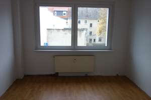 Sonnige Dreiraumwohnung mit Balkon – Askanische Straße 24 - 28, 6842 Innerstädtischer Bereich Mitte, Dessau-Roßlau – Vorschaubild 4