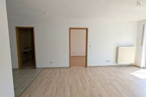 Schöne, gepflegte, freie 2-Zimmer-Wohnung mit Südbalkon in ruhiger, sehr guter Wohnlage in Dorfen! – Die vollständige Adresse der Immobilie erhältst du vom Anbieter., 84405 Dorfen – Vorschaubild 16
