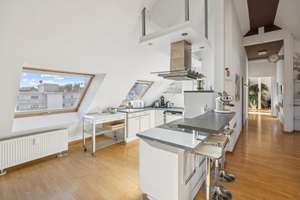 Exklusive Penthouse-Maisonette am Waldfriedhof – Großzügiges Wohnen auf zwei Ebenen – Die vollständige Adresse der Immobilie erhältst du vom Anbieter., 81377 Am Waldfriedhof, München – Vorschaubild 11