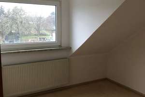 2 Zimmer-Küche-Bad, Dachgeschoss  – Die vollständige Adresse der Immobilie erhältst du vom Anbieter., 56070 Bubenheim, Koblenz – Vorschaubild 5
