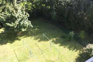 Sonnige, familienfreundliche 4 Raum Wohnung mit EBK und großem Garten, ruhig und zentrumsnah – Turnstraße 5, 9126 Bernsdorf, Chemnitz – Vorschaubild 1