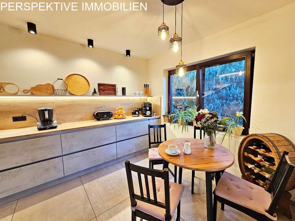 Immobilie in Oberzent - Einziehen & Wohlfühlen: Großes Einfamilienhaus mit vielen Extras - Bild 2