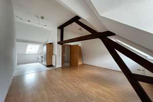 Gepfelgte 3-Zimmer-Wohnung mit Einbauküche in unmittelbarer Mosellage