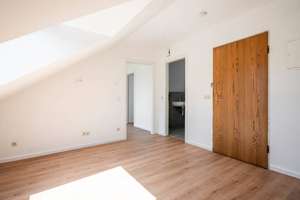 KEINE KÄUFERPROVISION Energetisch sanierte ETW mit Balkon & Stellplatz in Top Lage in Bielefeld Ost – 33604 Mitte, Bielefeld – Vorschaubild 16
