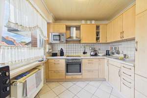 Attraktives Zweifamilienhaus mit Maisonette-Wohnung, Garten & Wintergarten in ruhiger Sackgassenlage – Die vollständige Adresse der Immobilie erhältst du vom Anbieter., 59077 Herringen, Hamm – Vorschaubild 7