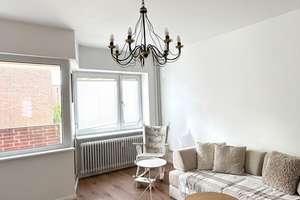 Renovierte, helle 2-Zimmer-Wohnung mit Balkon in Kiel-Brunswik – Gerhardstraße 13, 24105 Brunswik, Kiel – Vorschaubild 3