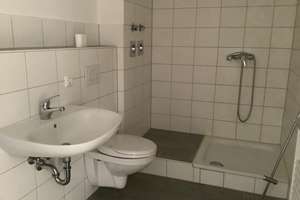 Schöne Wohnung: praktische 2-Zimmer-Dachgeschosswohnung (WBS) – 23569 Kücknitz, Lübeck – Vorschaubild 5